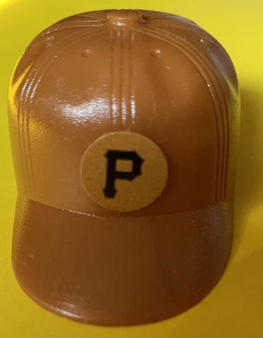 1970 Pittsburgh Pirates Vintage MLB baseball plastic mini Gumball hat bat helmet Cover