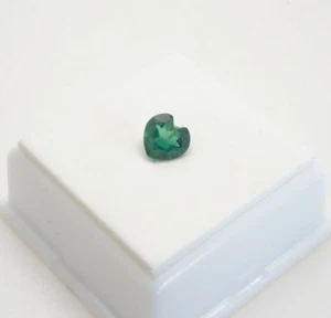 Beautiful Green Topaz - Heart - 7mm - 1.30ct - Green Topaz Loose Gemstone - Picture 1 of 6
