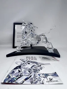 Scultura statuina toro Swarovski Crystal 2004 edizione limitata 628483 nuova con scatola - Foto 1 di 18
