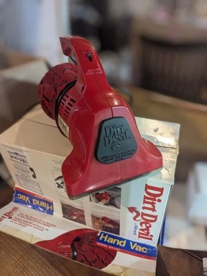 Dirt Devil Hand Vac DD122 Corded - Works!! Attachments & Replacement Belts - Image 1 of 4