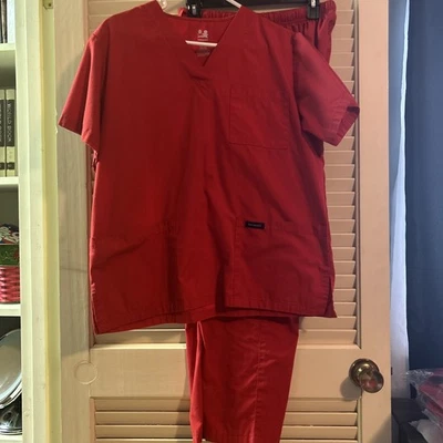 Dagacci red scrub set medium - Image 1 of 4