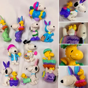 LOT OF 11 PEANUTS SNOOPY WOODSTOCK FIGURES RARE EASTER UNITED FEATURE SYNDICATE - Picture 1 of 18