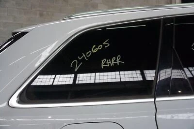 Rear Right Side Quarter Panel Window Glass 4M0845298CNVB Audi Q7 4M 2017-19 - Image 1 of 3