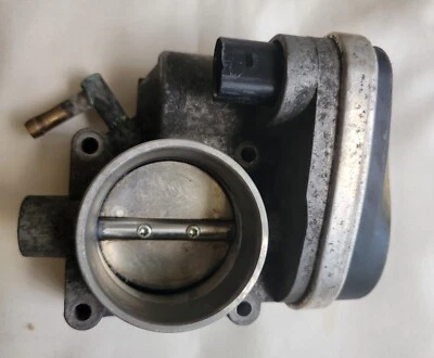 Mini Cooper S Engine Throttle Body 2005 OEM Genuine - Image 1 of 2