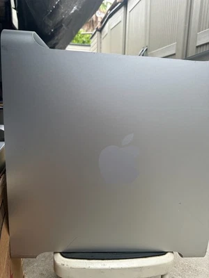 Mac Pro 51 6Core 3.33Gh 32GbRam 500GbSSD-OSX + 1TbHDD ATI Radeon 5770HD USB3 hub - Image 1 of 4