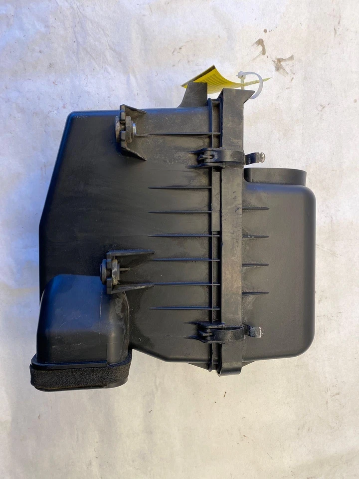 2006 - 2014 起亚 SEDONA Van 3.8L 升 空气净化器 空气过滤器和外壳组件 — 第 1/4 张图片