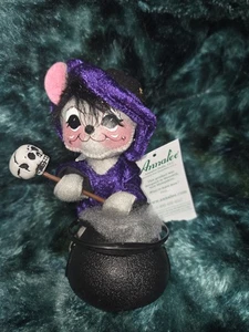 Annalee 2016 Halloween Decor Purple Witch Mouse With Skull And Cauldron New - Picture 1 of 5