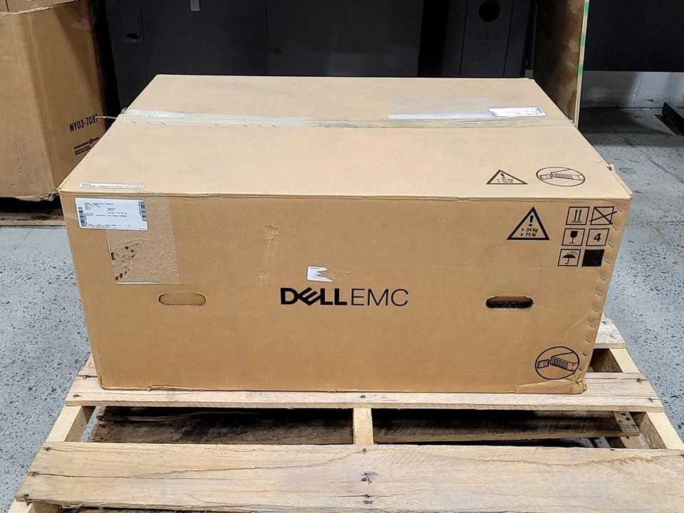 Arreglo de almacenamiento Dell Equallogic PS6210 E04J 24 bahías VER NOTAS Foto 1 de 4