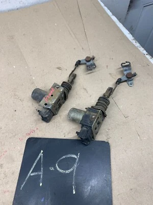 Camaro Firebird 1982 1992 actuadores de cerradura de puerta eléctricos estado de funcionamiento fabricante original usado Foto 1 de 4