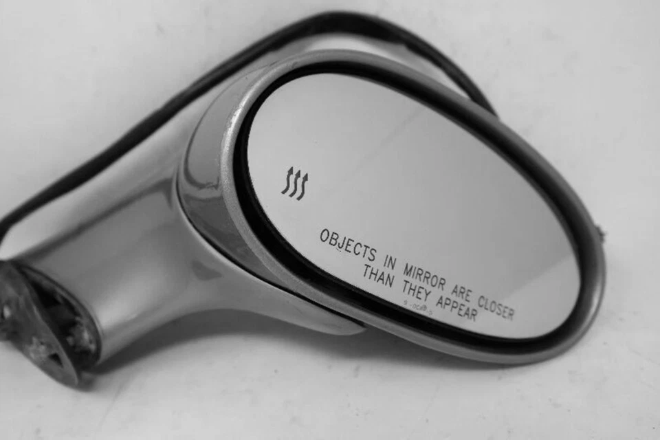 Espelho de porta direito usado serve: 1997 Oldsmobile Aurora Power Right grau A - Imagem 1 de 1