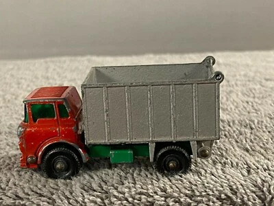 Lesney "Matchbox" Series No.26 Vintage GMC Tipper Truck Made in England - Image 1 of 4