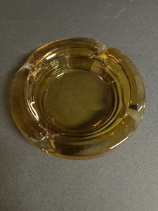 Vintage Amber  Glass  Small Ashtray  Round  4 Rest Bays 4.5" Retro Amber Glass - Picture 1 of 4