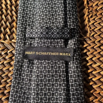"Corbata Hart Schaffner Marx para hombre patrón geométrico 100 % seda 3,5"" X 60""" Foto 1 de 4