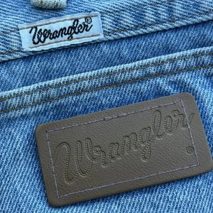 Vintage Wrangler Jeans Mens 29x36 White Tab Light Blue Wash 80s 90s USA Made - Picture 1 of 18