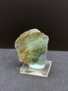 LABRADORITA PULIDA - Madagascar - MADAGASCAR MINERAL COLECCION 4x4x1 B11 - Imagen 1 de 4