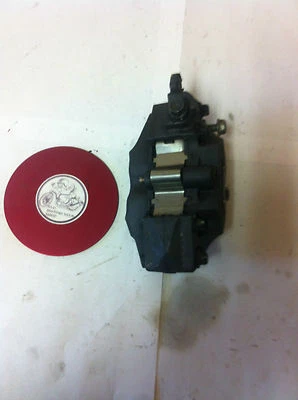 HONDA 1993 1994 1995 CBR 900RR Right Front Brake Caliper - Imagem 1 de 3