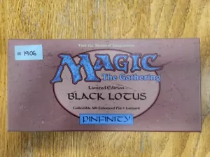 Black Lotus 30th Anniversary Pinfinity with Serialized Pin #1906/1993 - Picture 1 of 4