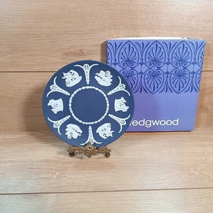 Wedgwood Jasperware Portland blau 8" Kuchenteller (2) - Bild 1 von 13