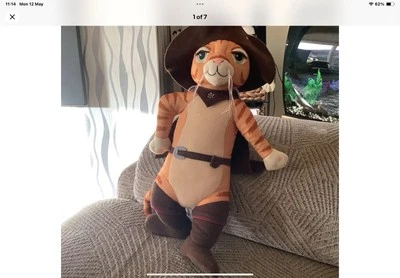 Shrek 2 -  Puss In Boots  Interactive Talking Plush Missing Sword - Image 1 of 4