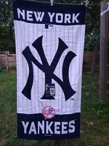 MLB NEW YORK YANKEES STRANDTUCH 30 X 60 - Bild 1 von 4