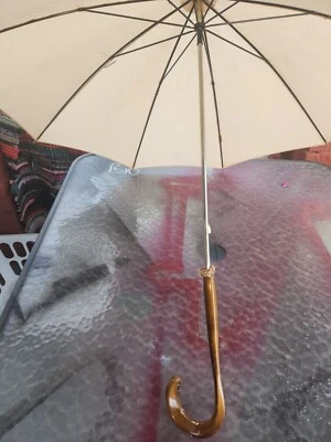 Cabo de guarda-chuva vintage feito na Itália 100% nylon material 34 polegadas - Imagem 1 de 4