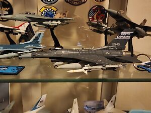 Hobbymaster 1/72 United States Air Force F-16C "Swamp Foxes" SC ANG