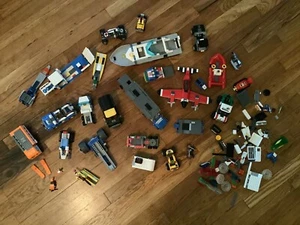 LEGO Vehicle Lot - 7 + LbsOf Various Vehicles, Parts PartialBuildsGreatCondition - Picture 1 of 8