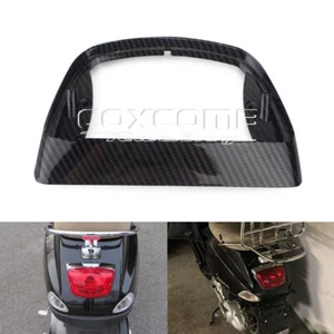 1Pc Carbon Rear Tail Light Trim Bezel Cover For Scooter LX 2T 150 125 50 2005-13 - Foto 1 di 11