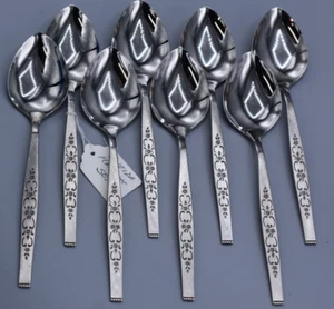 8 Oneida SPANADA Place Oval Spoons 6-7/8" Premier Stainless WM A Rogers USA EUC - Picture 1 of 9