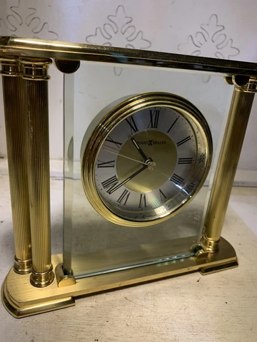 Howard Miller ~ Brass & Glass Mantle Clock ~ Model:613-627 ~ Working Condition Cover