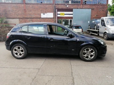 VAUXHALL ASTRA MK5 H 2004 - 2012 PARCEL SHELF HATCHBACK 5 DOOR 13129746 - Image 1 of 4