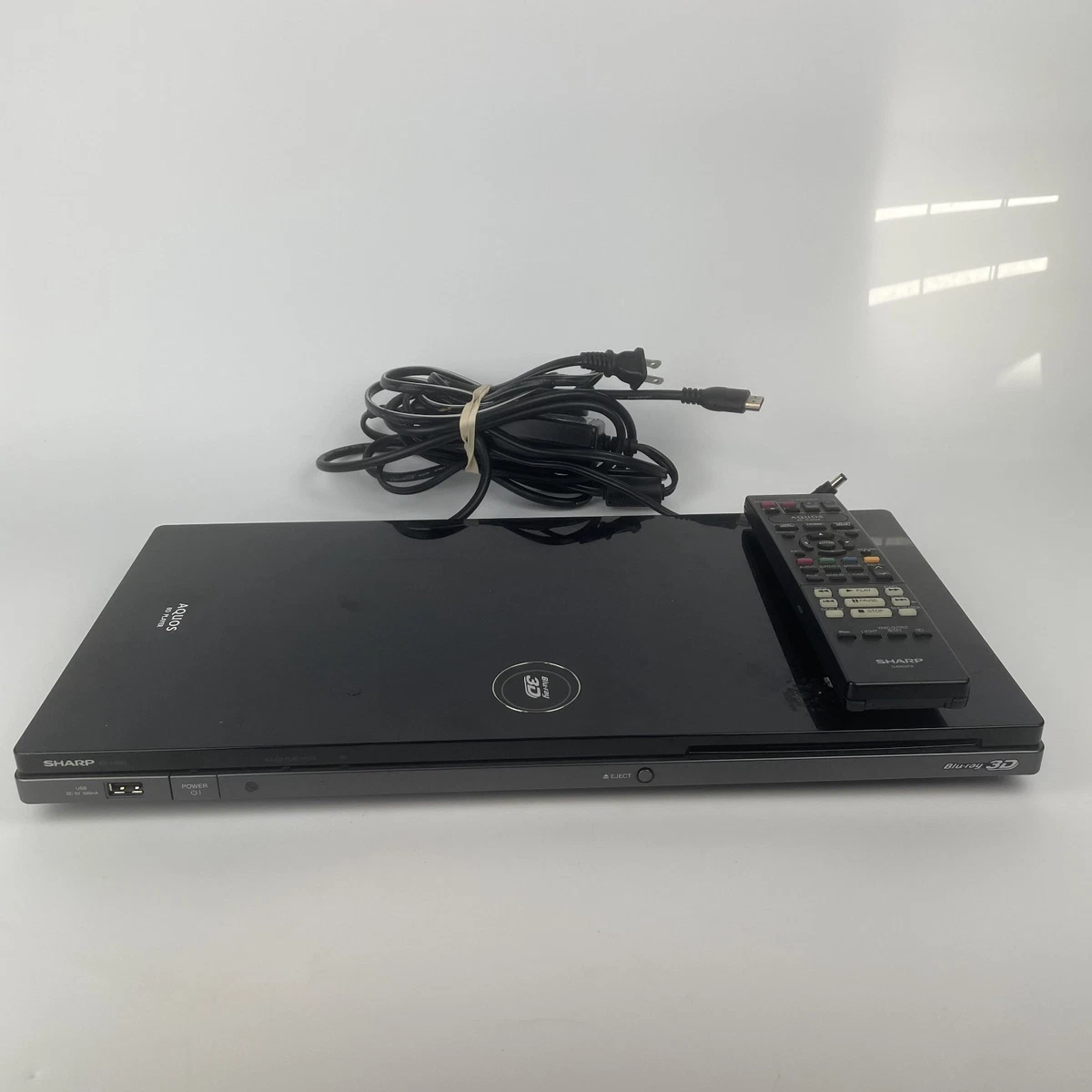 【！超おすすめ！】SHARP大型DVD Blu-ray プレイヤー Amazon.com: Sharp Aquos BDHP20U 1080p Blu-Ray Disc Player