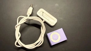 Apple iPod Shuffle 2nd Generation Pink - Picture 1 of 6