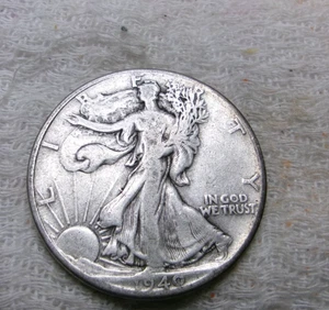 1940 P Walking Liberty Silver Half Dollar Better Date Very Nice #EE47 - Picture 1 of 2