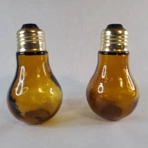 Vintage Glas Bernstein Edison Glühbirne Salz und Pfefferstreuer Set Hergestellt in Hongkong - Bild 1 von 16