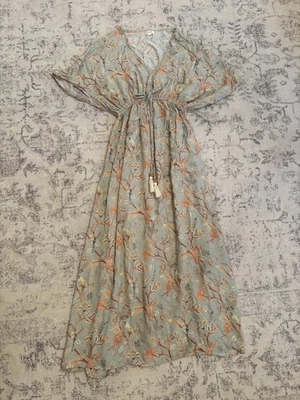 Maxi Vestido Floral Mercado Mundial Pájaro Veda Caftán Talla S/M Boho Campesino Costero Foto 1 de 4