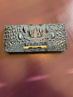 Brahmin Melbourne Ady Slim Wallet in Navy Tidewater, New Without Tags - Image 1 of 4