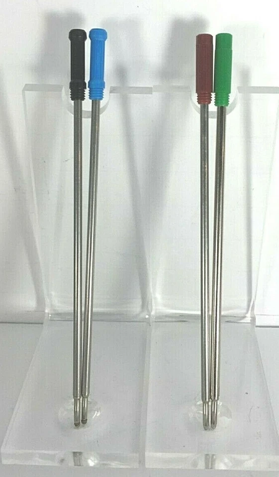 BOLÍGRAFO TIPO CRUZ RECARGAS MEDIANAS $3,99 NEGRO, AZUL Y ROJO/VERDE $9,99 Foto 1 de 1