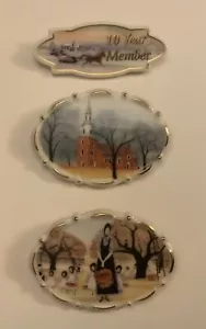 Broches de colección P. Buckley Moss Society solo para miembros 2002-2004 cajas originales - Imagen 1 de 7