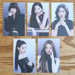 Juego de 5 tarjetas fotográficas oficiales de neón de grupo Itzy Cheshire genuino kpop - Imagen 1 de 2