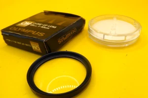 Olympus 49mm Close-up f =40cm Filter and Keeper excellent condition  boxed - Picture 1 of 5