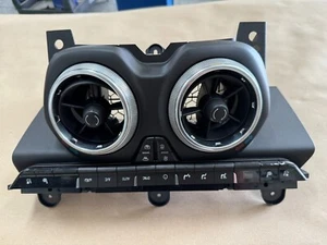 Chevrolet Camaro 2016-2023 aire acondicionado calefacción aire acondicionado panel de control moldura GM - OEM - Imagen 1 de 13