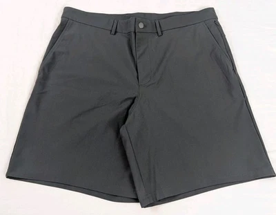 Old Navy Active Tech Hybrid 4 Way Stretch Men’s  Shorts Gray Size 38 - Image 1 of 4