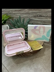 Mary Kay Glamour Compact EMPTY Case for Eye Shadow, Powder, Cheek Color #3539 - Picture 1 of 1