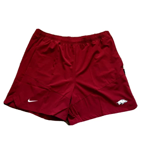 Nike Arkansas Razorbacks Dri-FIT Training Shorts Mens 2XL Crimson DC6774-698 Cover