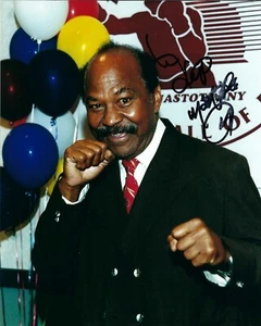 JOSE NAPOLES 8X10 SIGNED PHOTO BOXING PICTURE AUTOGRAPHED IN PERSON READ BELOW - Picture 1 of 1