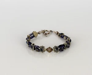 Beaded Bracelet Vintage Periwinkle and Silver Tone 7.25 in - Foto 1 di 7