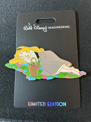 WDI MOG Disney Princess Heroine Flower Aurora Sleeping Beauty Floral Girl LE PIN - Image 1 of 3