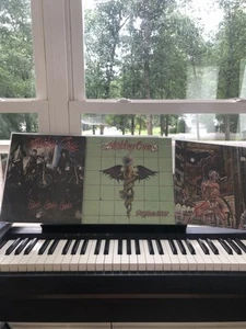 Rock Metal Vinyl Lot Iron Maiden Motley Crue - Picture 1 of 11