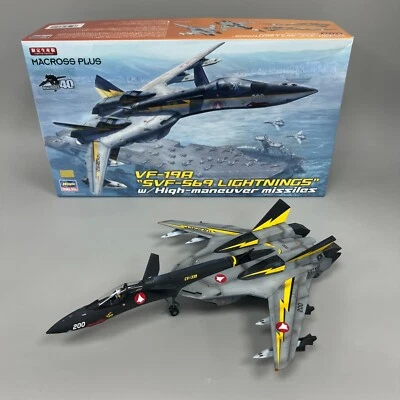 VF-19A SVF-569 LIGHTNINGS MACROSS PLUS JET FIGHTER MODEL KIT HASEGAWA 1:72 65799 - Image 1 of 4